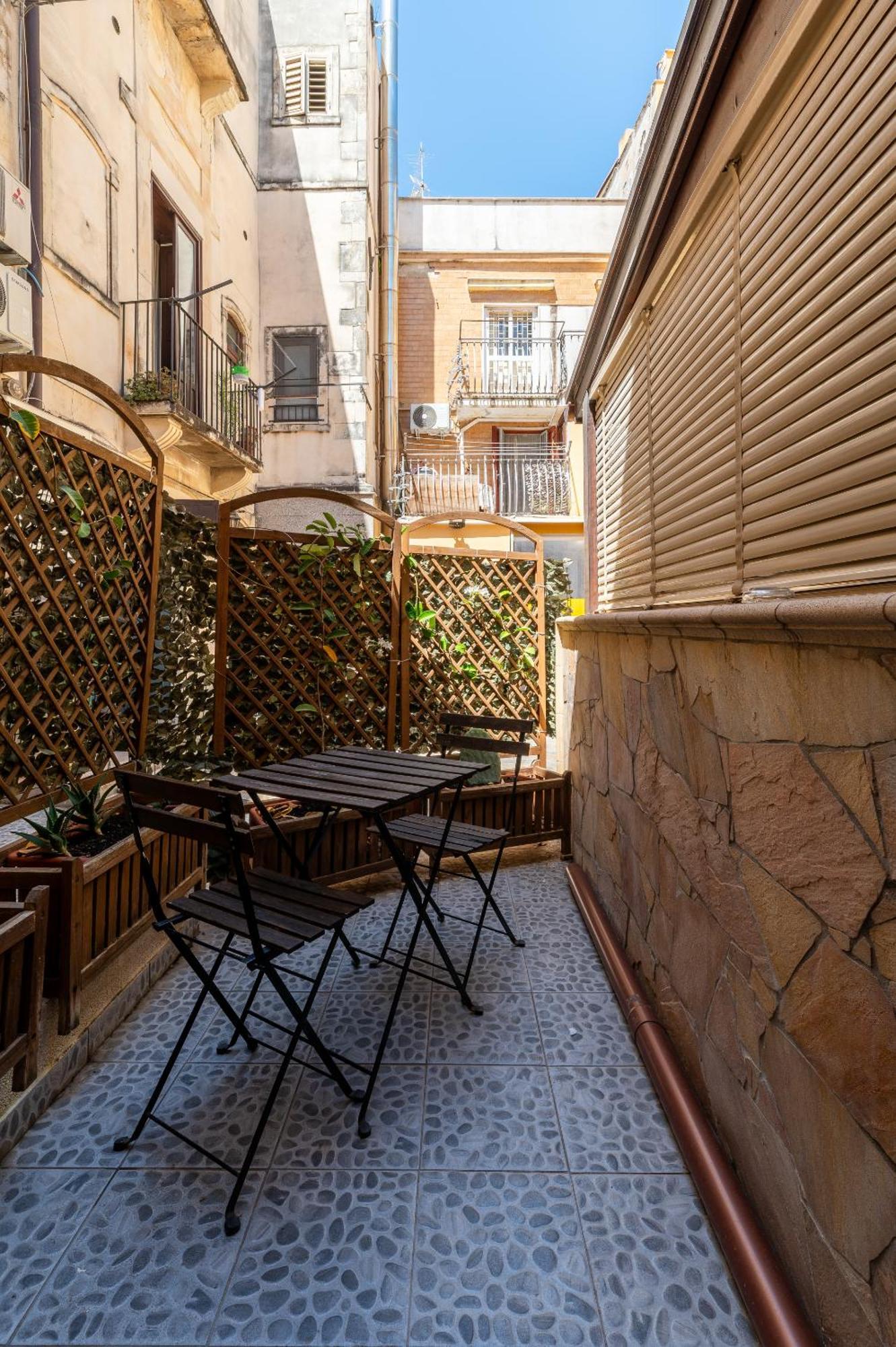 Готель Elsa D'Ortigia - I Tre Archi Syracuse Екстер'єр фото